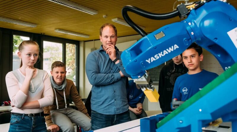 Robots and Shop Class